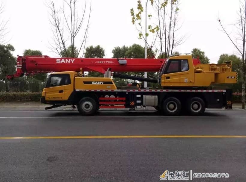 新款25t吊车充当50t，没想到竟干了75吨的活！