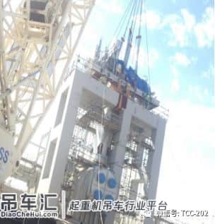 600履带吊助中化三建阿曼乙烯项目顺利吊装成功