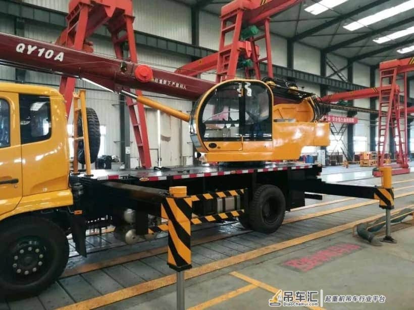 百年老厂抚挖出神车,10吨先导,手柄操作!