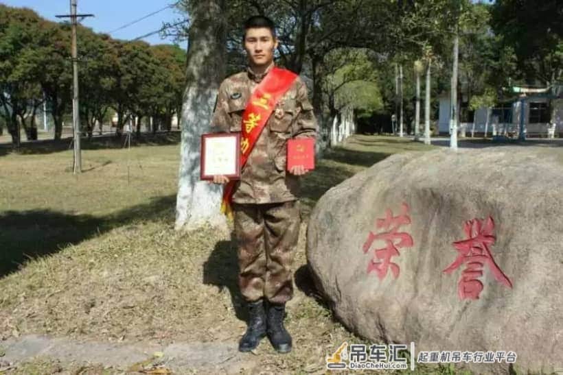 入伍三个月就立功的新兵:从“吊车尾”到三等功臣
