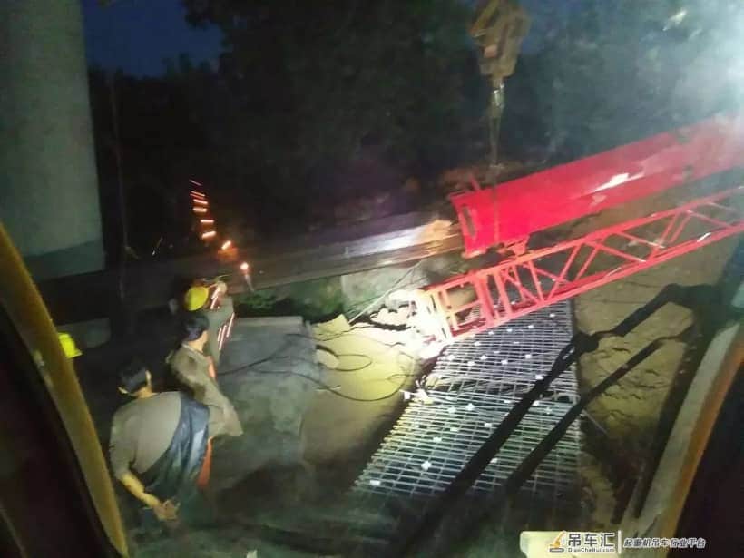 泥土路干了也还是泥土路,不垫板照样翻!