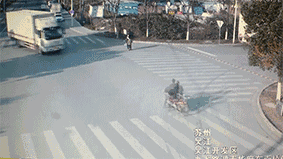 运气爆表!2017他们与死神擦肩而过!「盘点九大劫后余生」