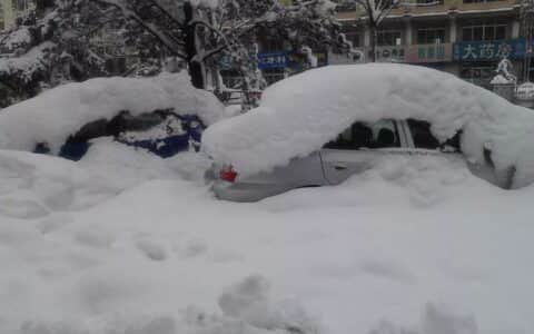 全国大范围雨雪+冰冻，吊车司机冰雪天行车必须注意的5件事
