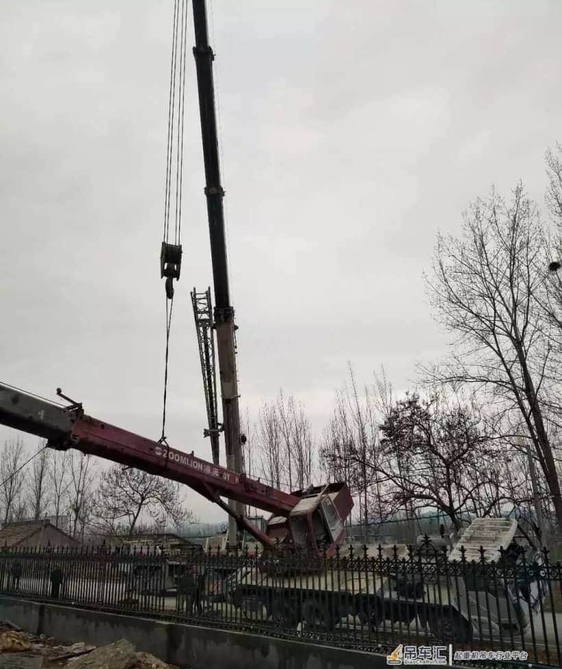我是谁？我在哪？我为什么不出腿？