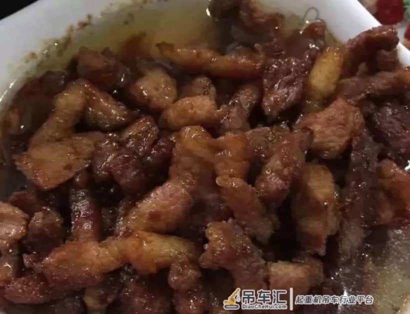 90后吊司月入八千但很累,吊嫂心疼每天做好吃的给他吃