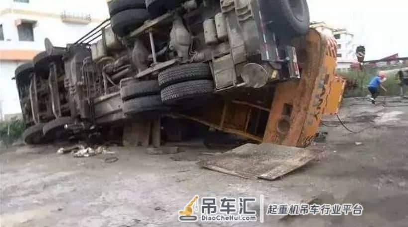 「热点聚焦」盘点2017年吊车侧翻事故!万不可大意!