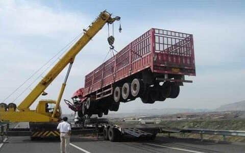 攻城兵指挥官：介绍吊车出租作业人员在吊装操作中的必备常识
