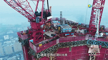 中国首创世界最大4000t空中造楼机，其灵感竟来源于塔吊爬升！
