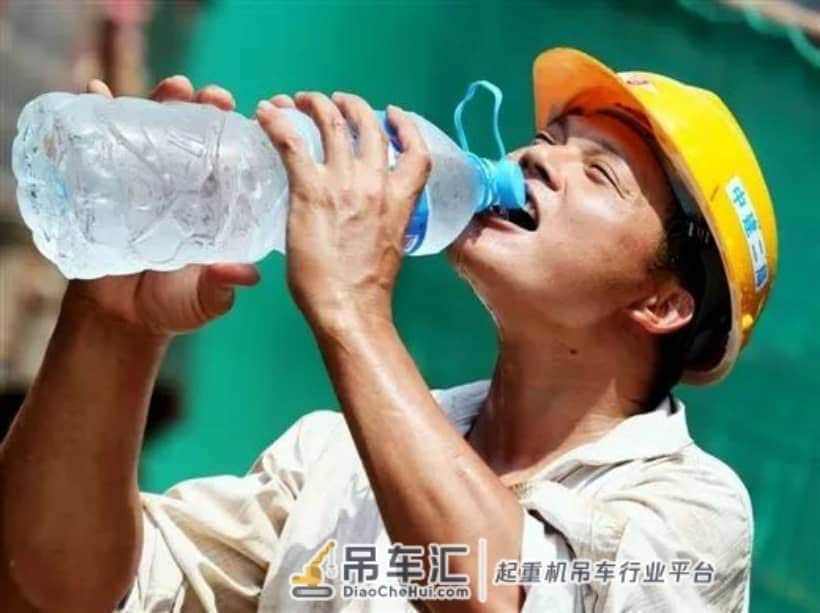 我不敢休息,因为我没有存款!