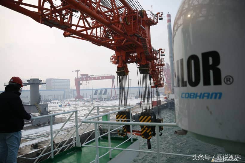 国内起重量最大的风电施工平台今天交付