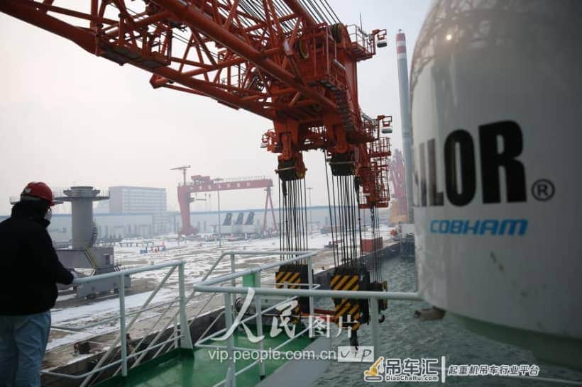 青岛:国内起重量最大的风电施工平台今天交付