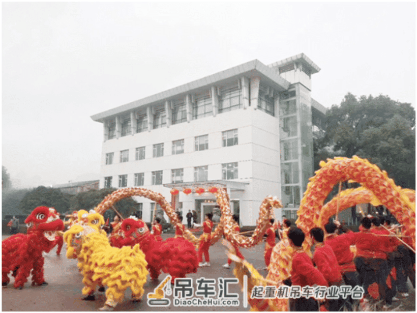 中联重科2018开门迎春 超亿元新品红火发往海内外
