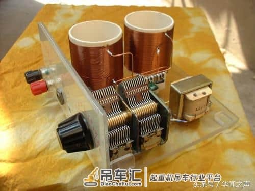 奇闻解密:工地吊车没有喇叭,为什么可以当作收音机
