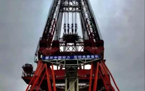 中国制造，12000t世界第一吊助力港珠澳大桥最终接头！