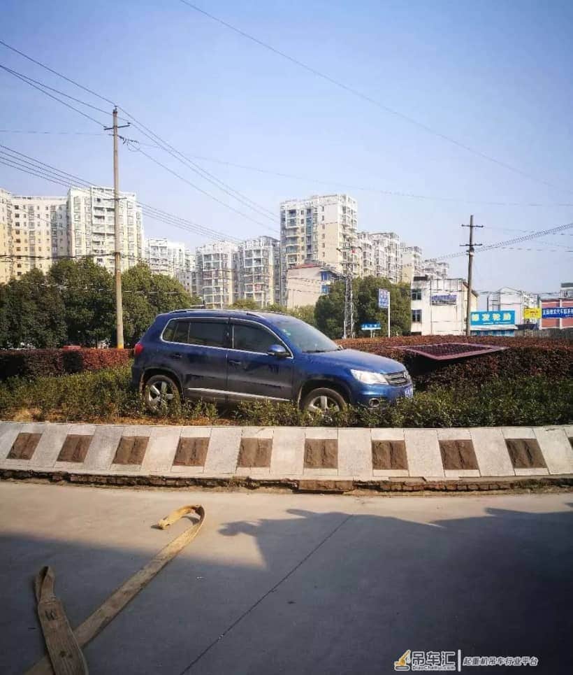看完这位老板的做法,你还敢乱停车吗?