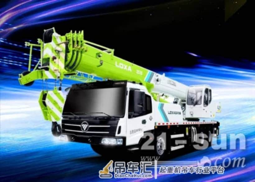 雷萨25X5起重机北京车展震撼首发!