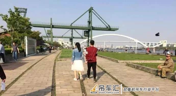 对不起,我是一名吊装人!