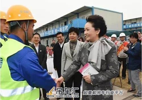 对不起,我是一名吊装人!