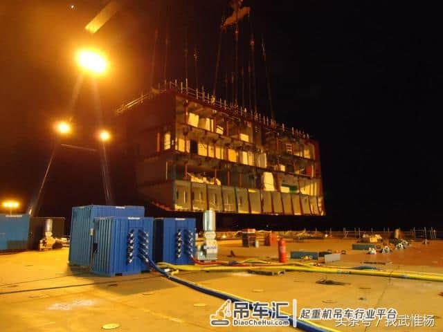 中国龙门吊起关键作用