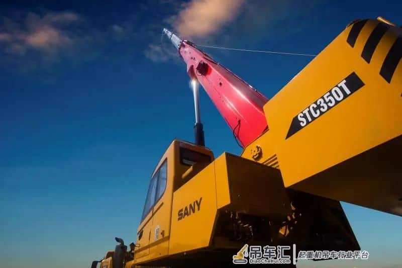 江湖人称“小50吨”,三一全新STC350T到底哪里强?