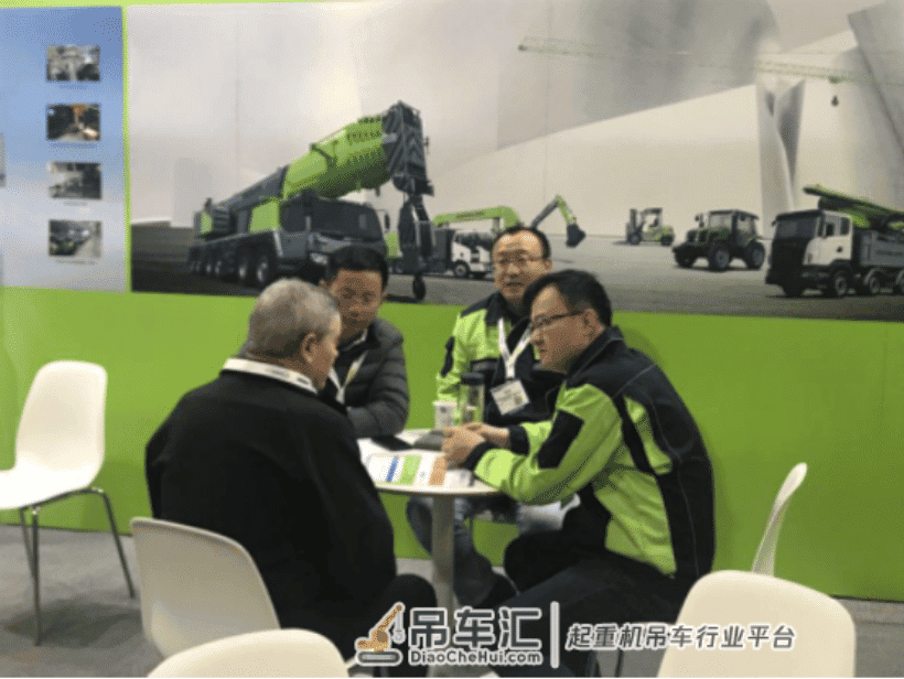中国制造美国“突围” 中联重科新品叉车亮相2018美国国际物流展