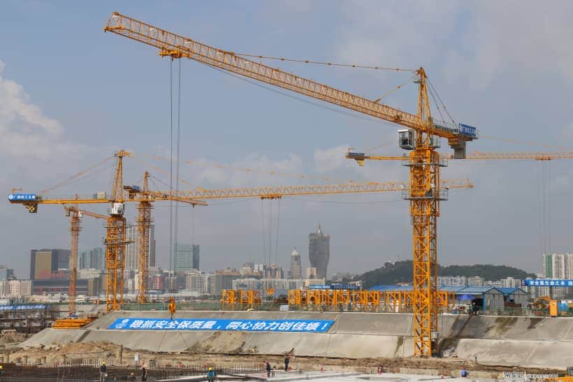 壮观！中联重科近70台塔机参建港珠澳大桥 展中国高端装备力量