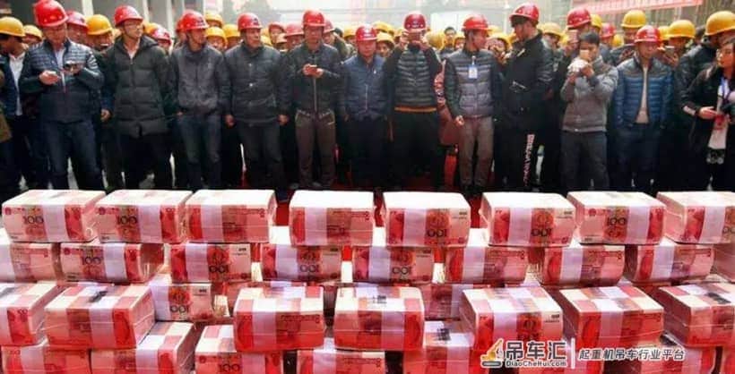 好男人都去哪了?少妇答:在工地开吊车!