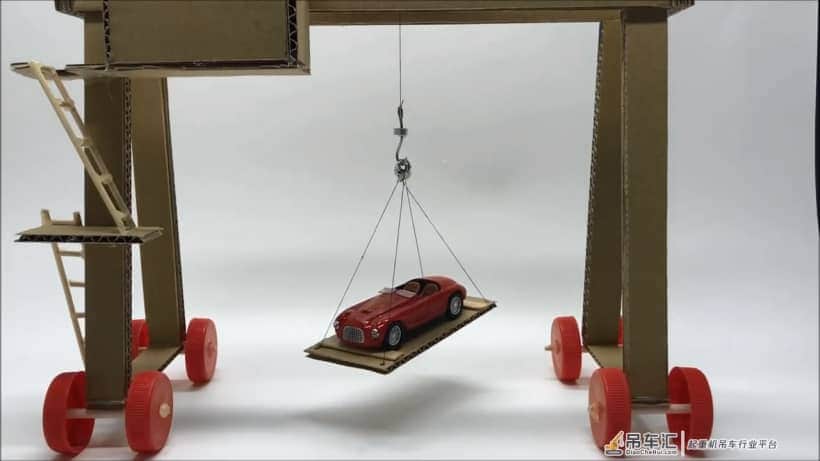 教你如何制作炫酷的小型港口式起重机，非常有创意