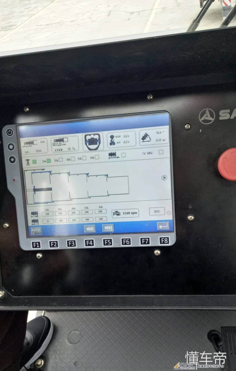 更多细节,80吨霸主STC800T6实拍!