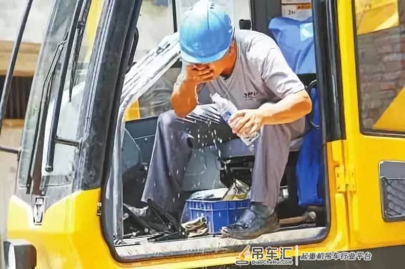 吊车司机的6大痛!说多了都是泪!