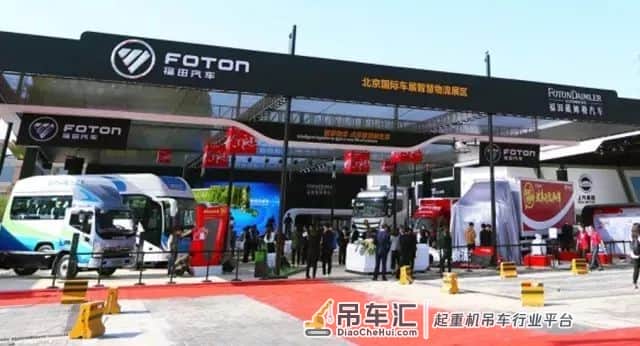 43米臂,6.4米支腿跨距,1t活配,雷萨25X5正式发布!