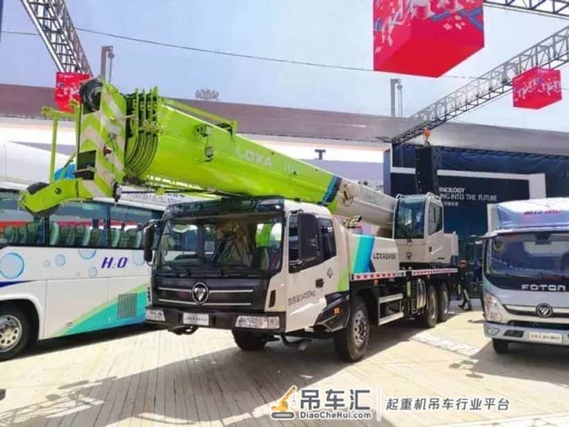 43米臂,6.4米支腿跨距,1t活配,雷萨25X5正式发布!