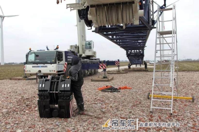 太帅了!崭新利勃海尔750t组装全过程,高清无码!