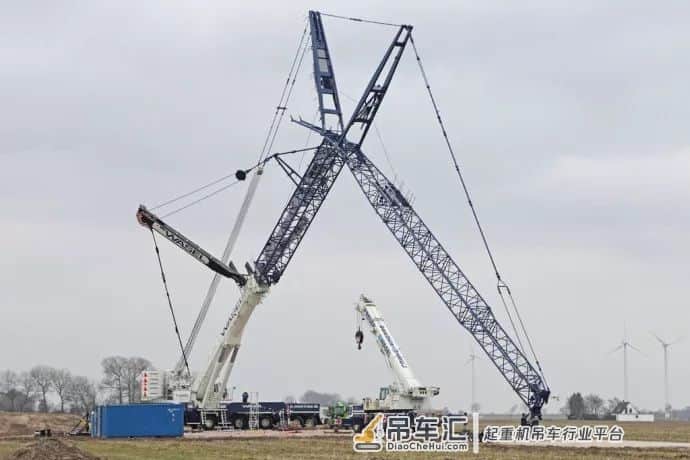 太帅了!崭新利勃海尔750t组装全过程,高清无码!