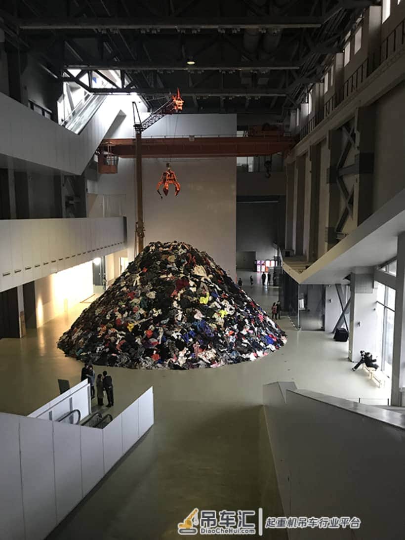 波尔坦斯基:命运是起重机的抓钩,心脏是被放大的巨型机器