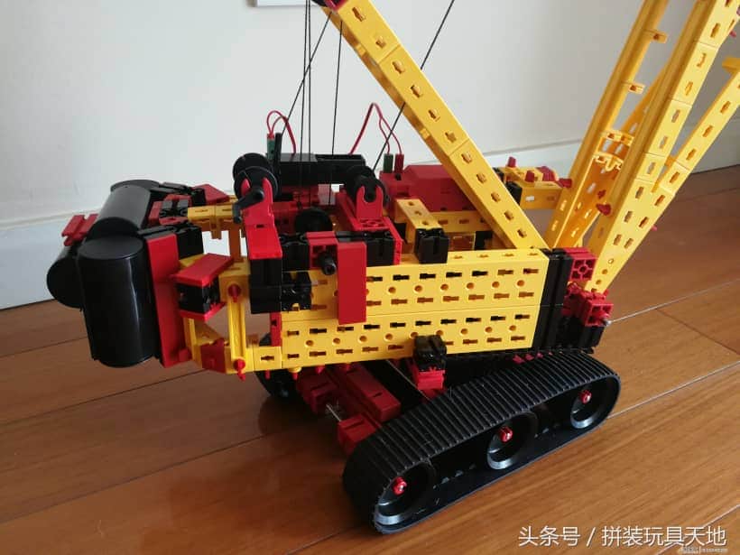 慧鱼fischertechnik超级起重机系列——履带式起重机模型