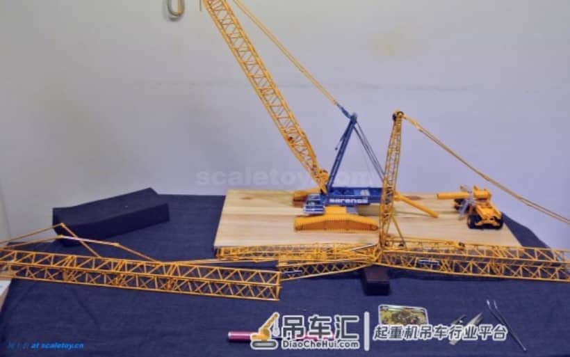 利勃海尔LR1600履带式起重机模型 –(5)吊臂完成