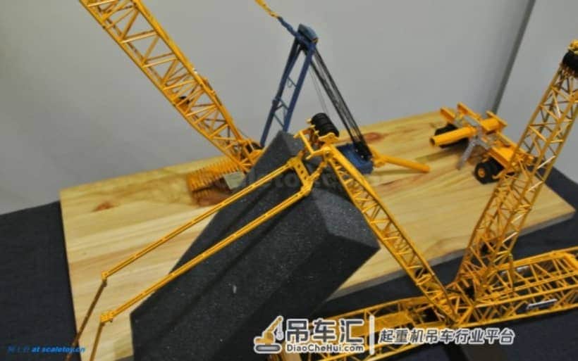 利勃海尔LR1600履带式起重机模型 –(5)吊臂完成