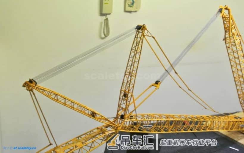 利勃海尔LR1600履带式起重机模型 –(5)吊臂完成