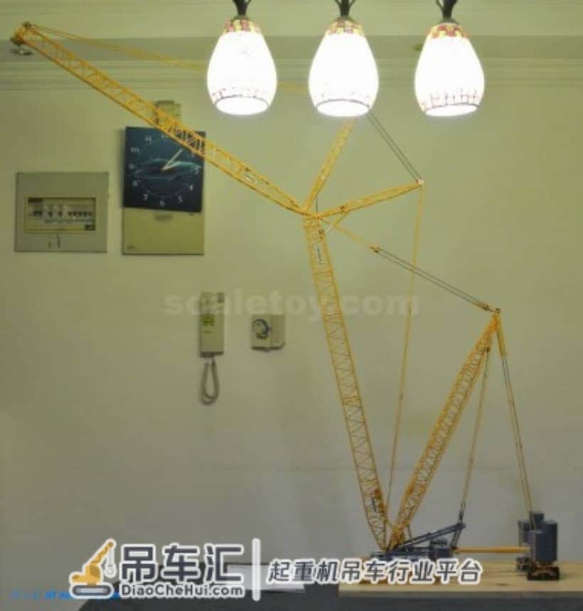 利勃海尔LR1600履带式起重机模型 –(5)吊臂完成