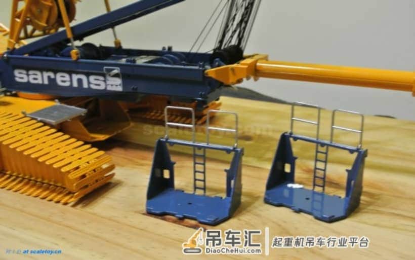 利勃海尔LR1600履带式起重机模型 –(5)吊臂完成