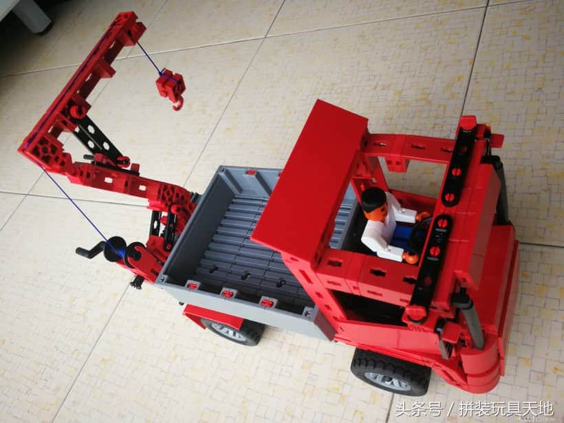 慧鱼fischertechnik卡车系列带装载起重机的卡车