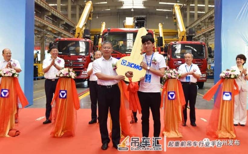世界级、龙头……徐工第5万台随车起重机下线!