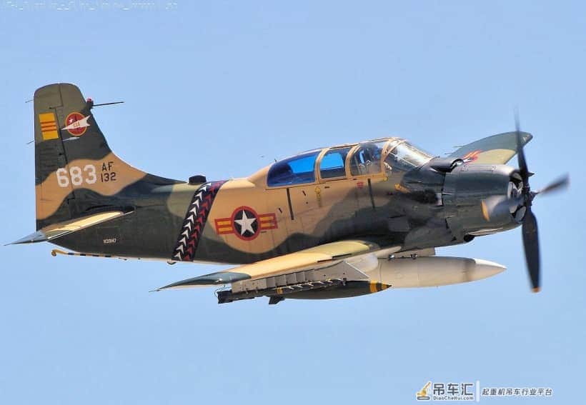 运直升机的直升机——CH-54 Sky crane——空中起重机