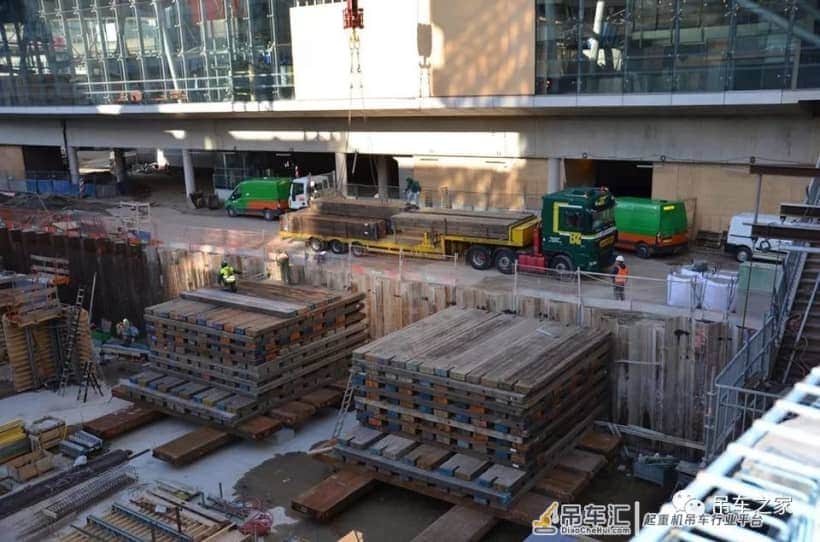 两台两千多万的吊车装塔吊,你见过吗?「大量高清实拍」