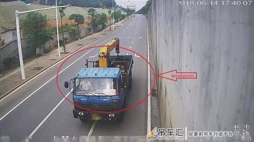 买家变盗贼｜合同都签好了，他居然开着吊车来偷我的铁？