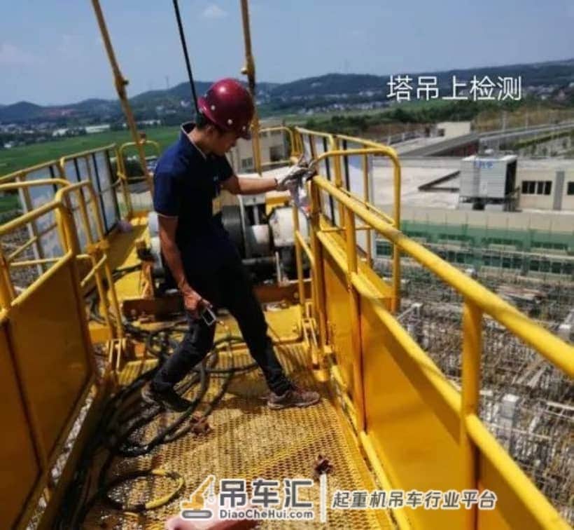 市住建局开展起重机械设备专项监督检查