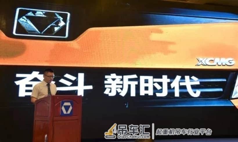 千万大单交付 徐工XCT80L6起重机傲立古都西安
