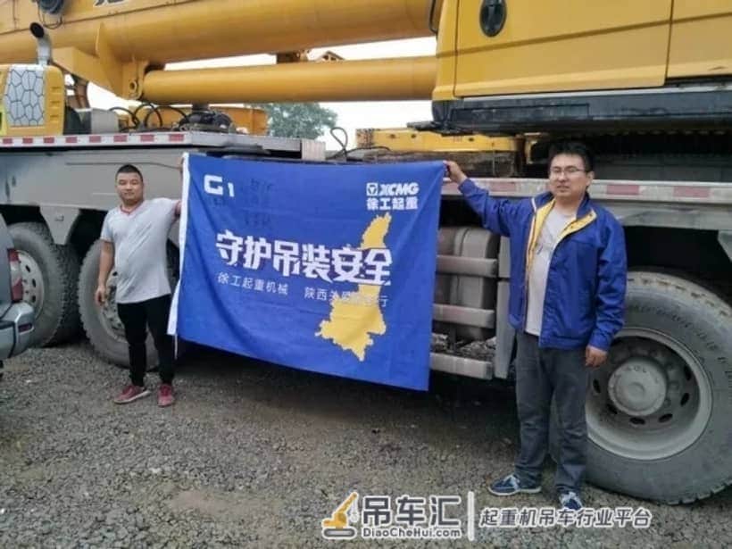 千万大单交付 徐工XCT80L6起重机傲立古都西安
