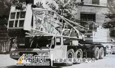 三一粉丝们，来普及吊车年代的知识
